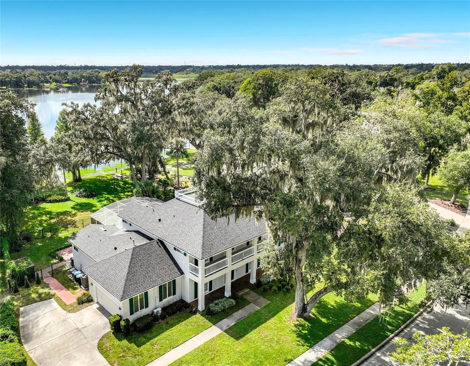 1128 OAKPOINT CIRCLE