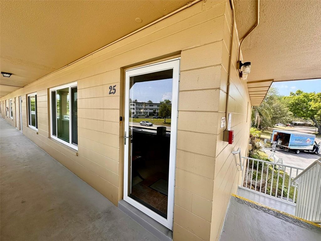 Photo of 2000 World Parkway Boulevard #25, Clearwater, FL 33763 (MLS # TB8490584)