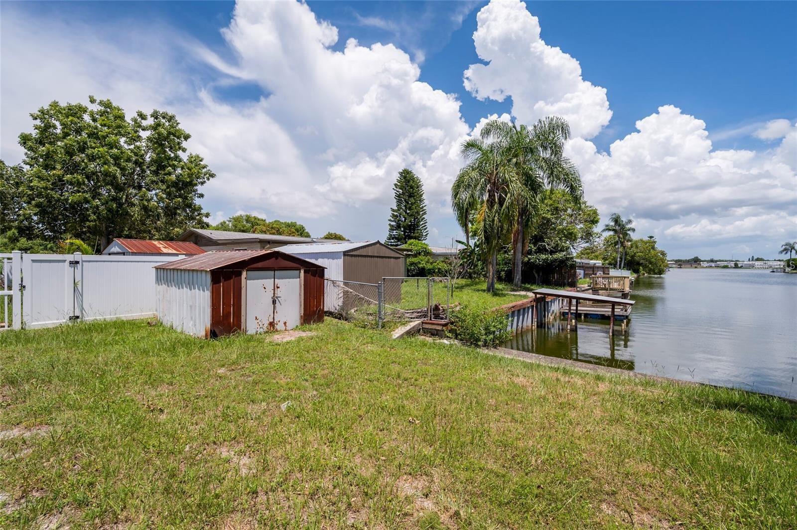 ALOHA GARDENS - Residential Lease