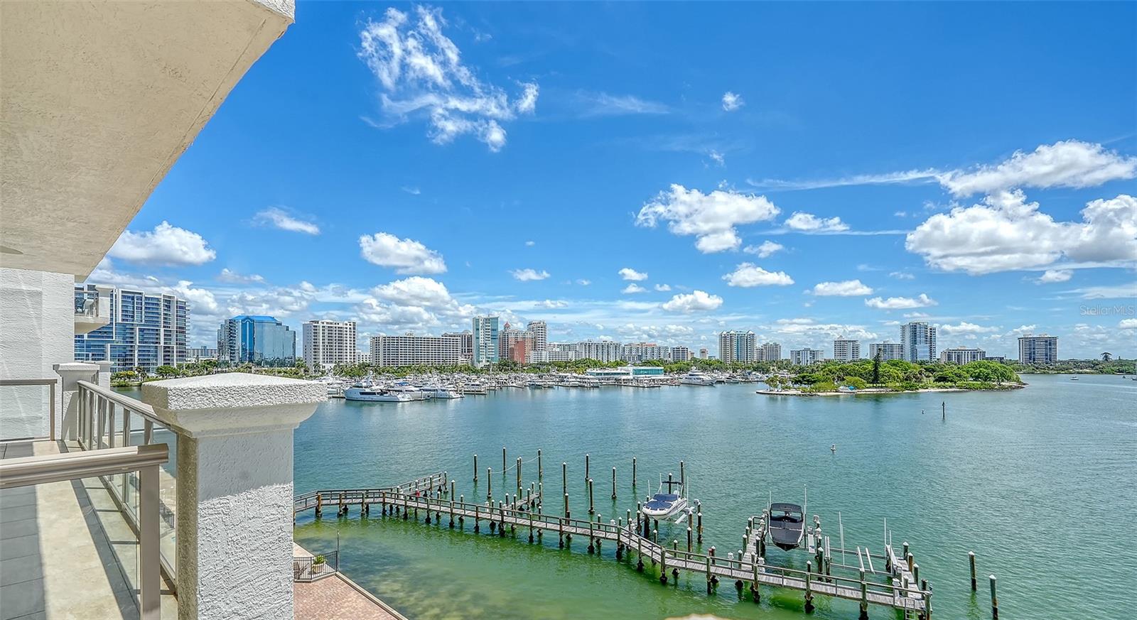 LA BELLASARA - Residential