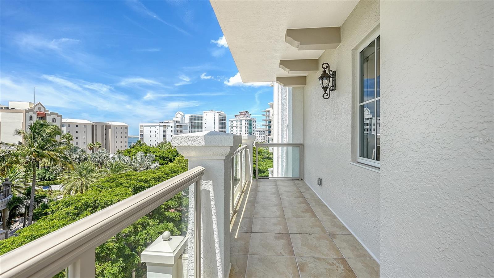 LA BELLASARA - Residential