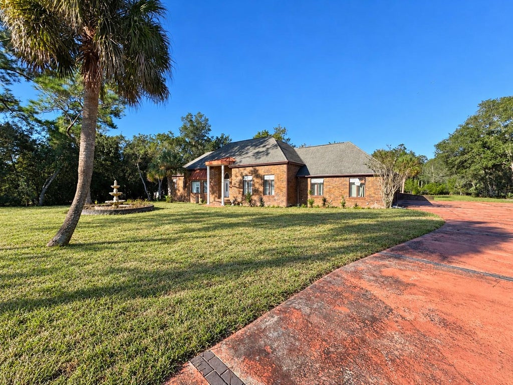 Photo of 5385 Suwannee Road, Spring Hill, FL 34607 (MLS # TB8557994)