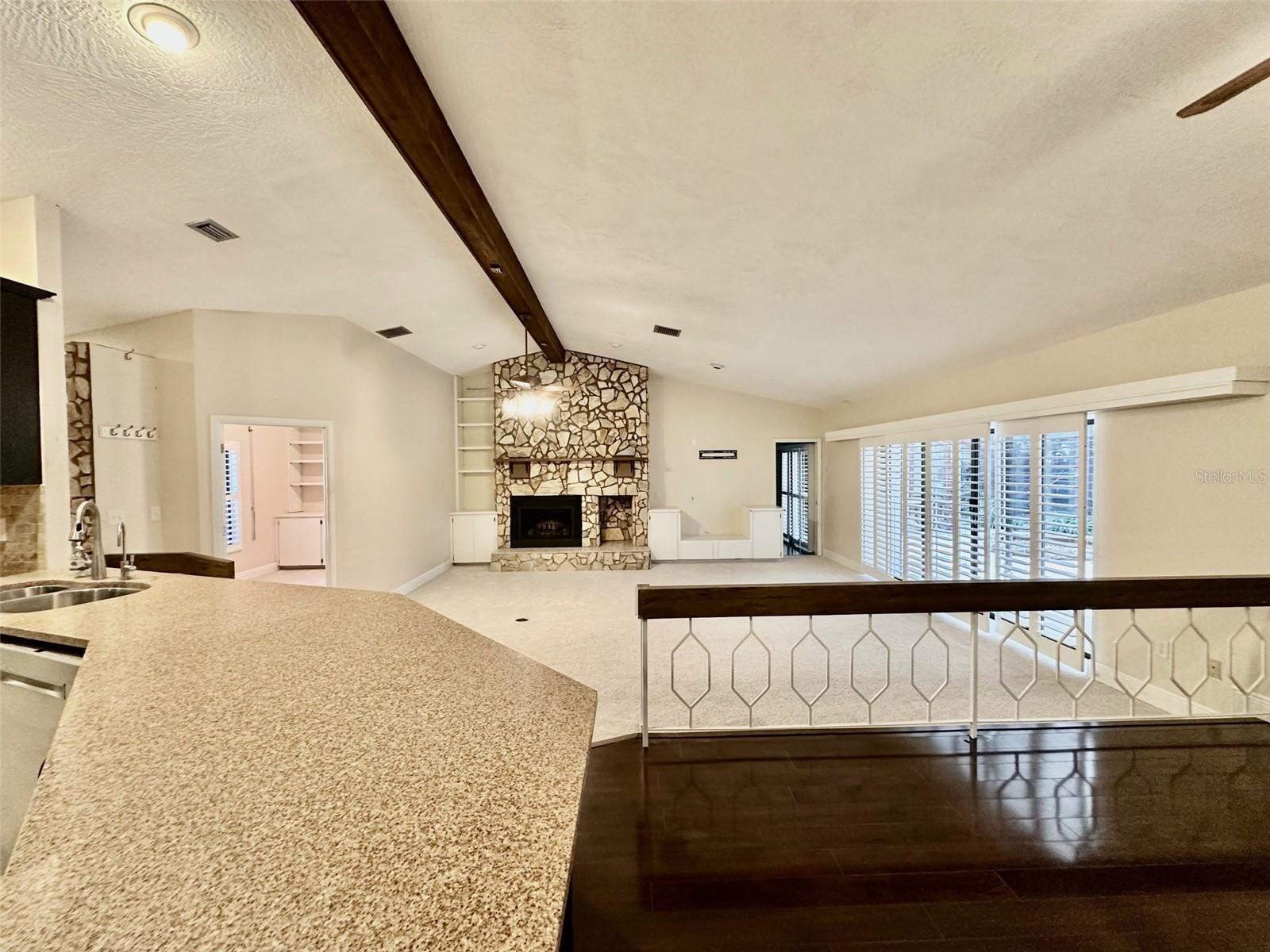 RAINBOW FARMS - Residential Lease