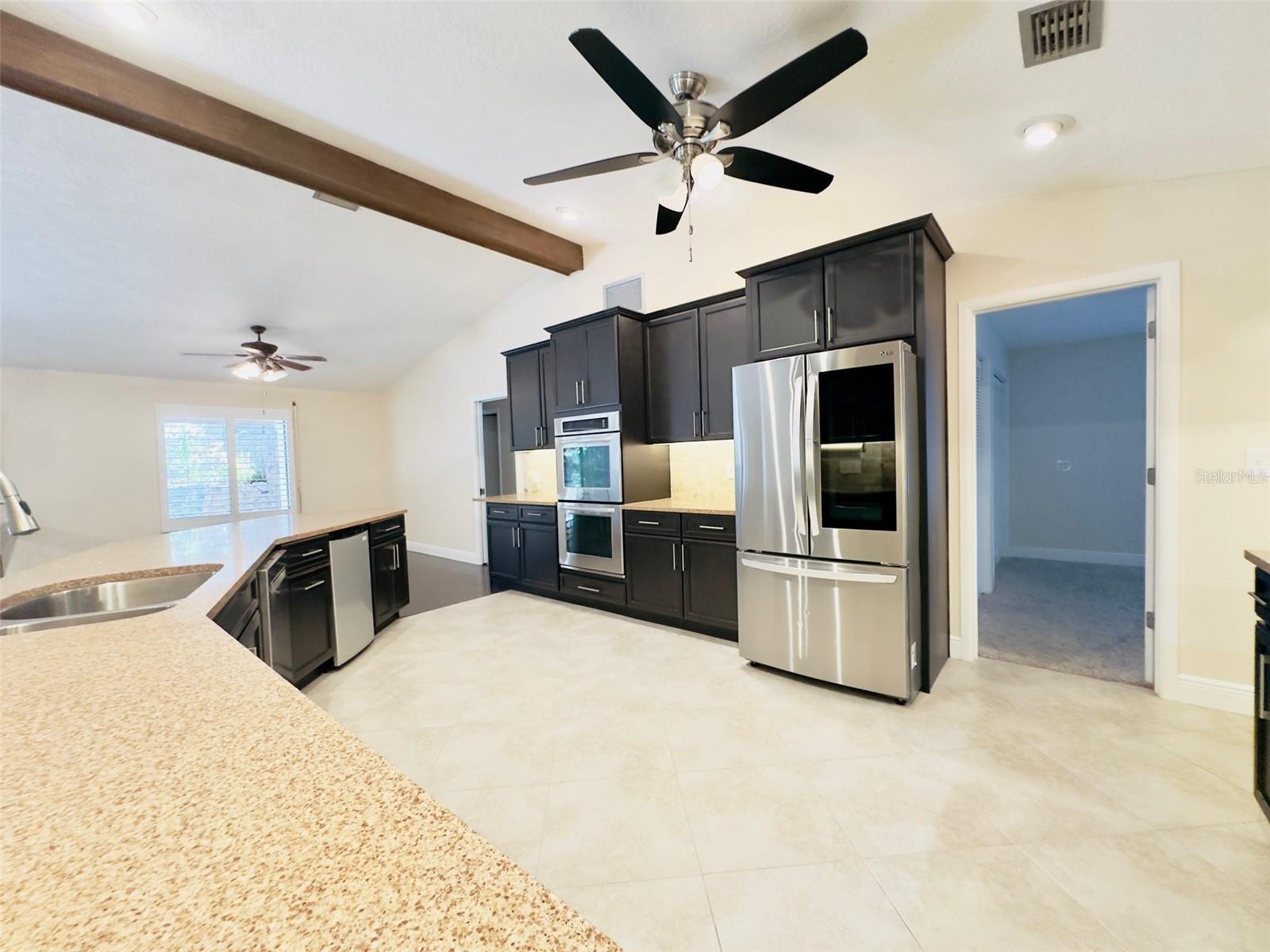 RAINBOW FARMS - Residential Lease