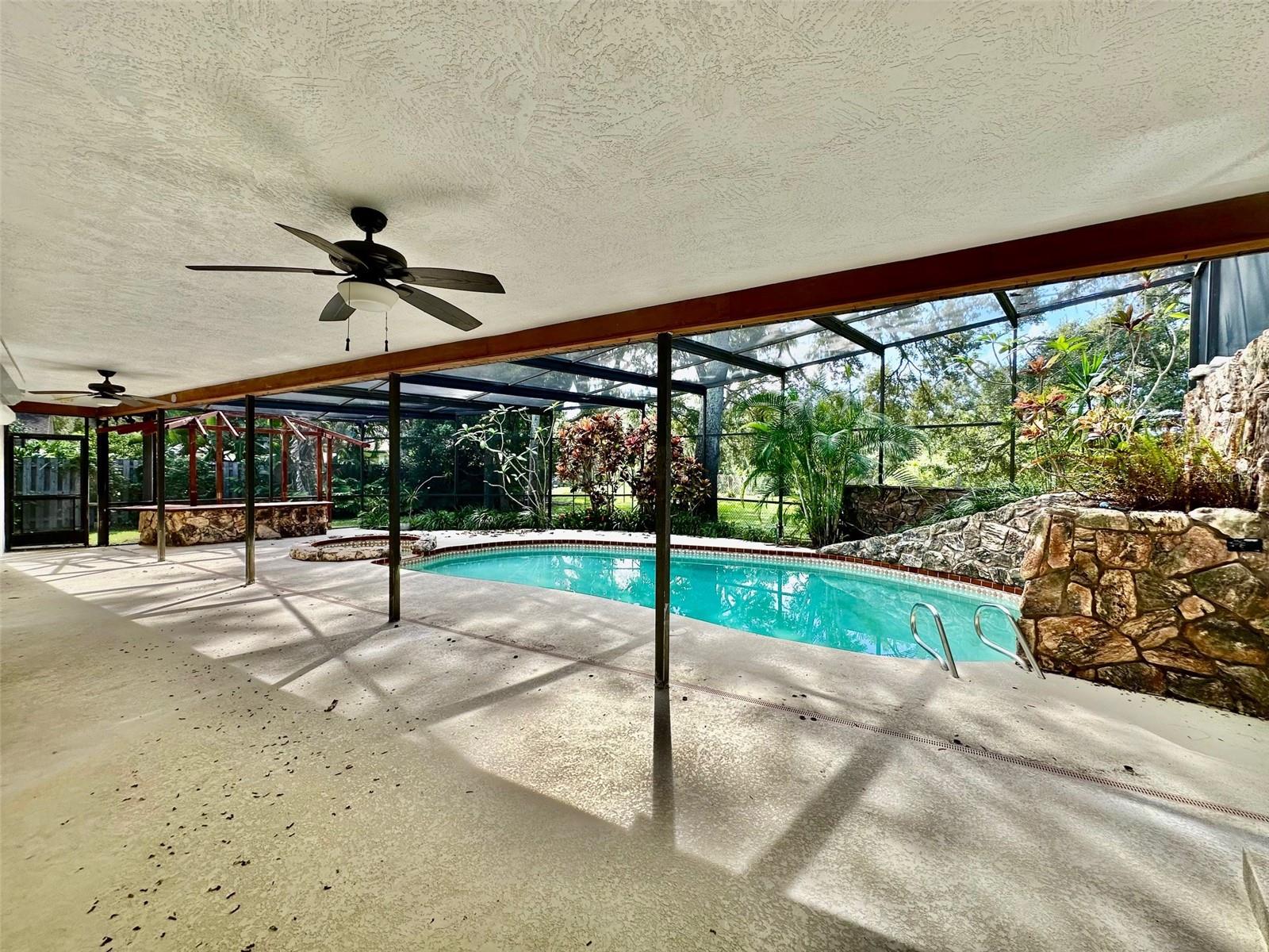 RAINBOW FARMS - Residential Lease