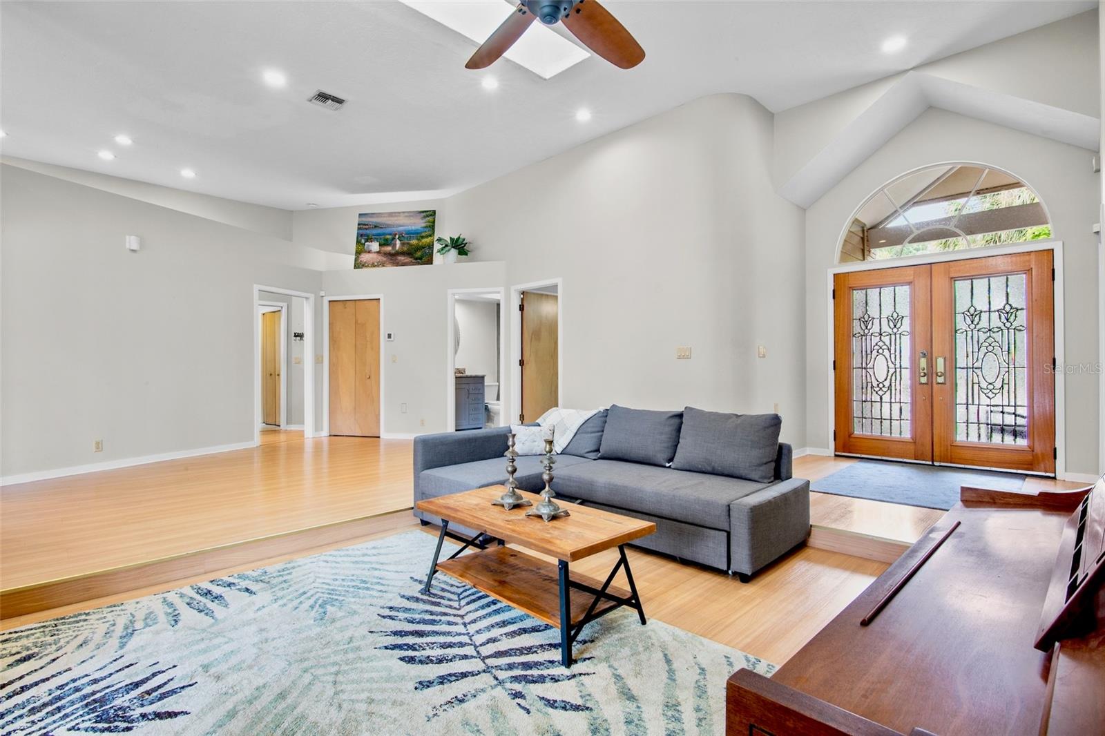 4424 FRIAR TUCK LANE