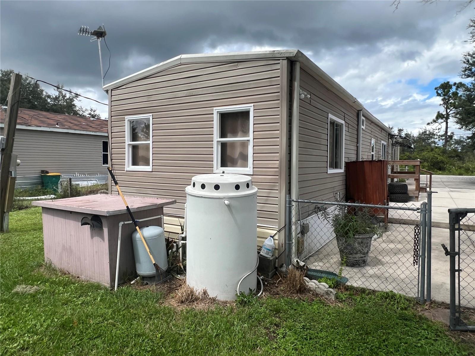 PEACE RIVER HWY ADD - Residential