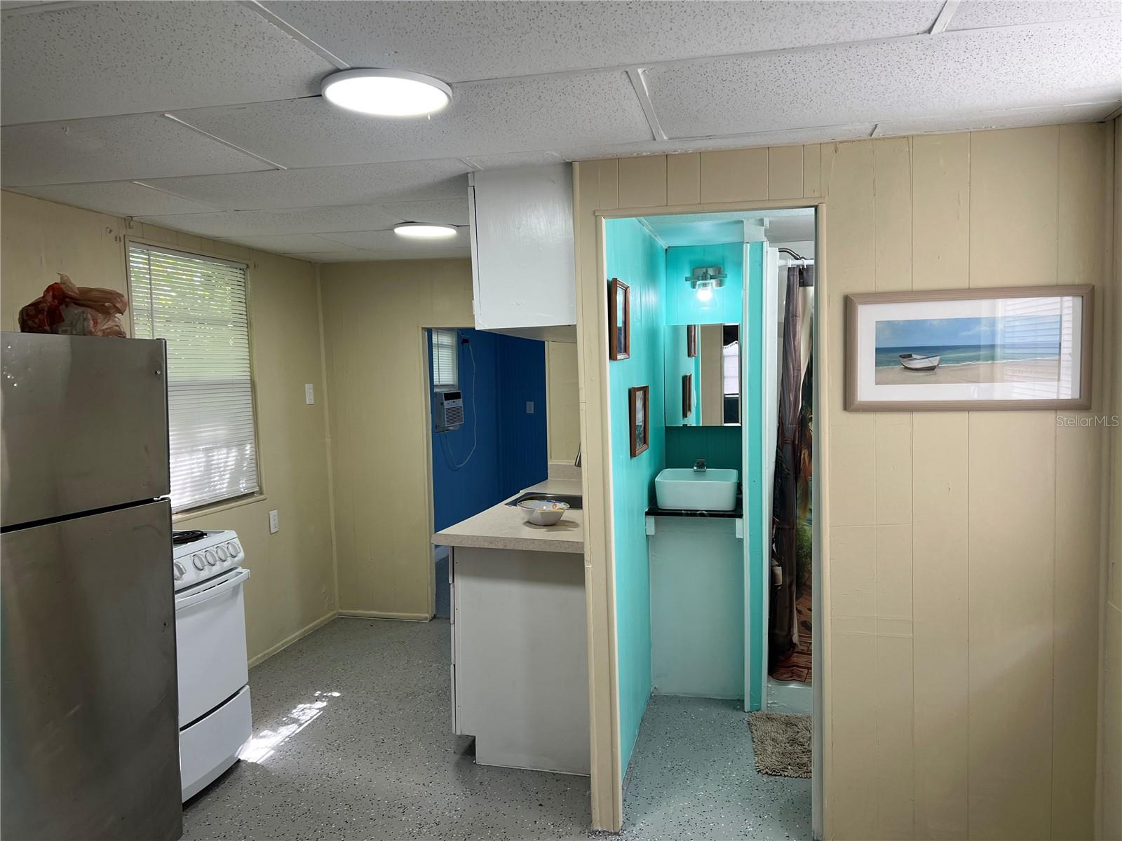 PEACE RIVER HWY ADD - Residential