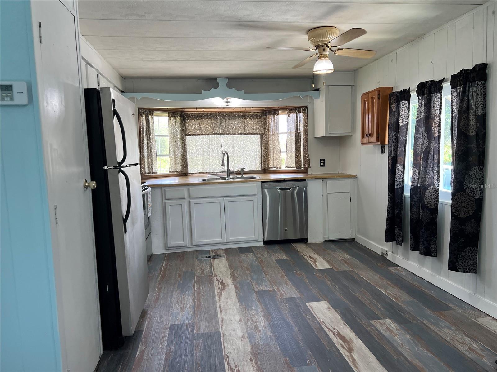 PEACE RIVER HWY ADD - Residential
