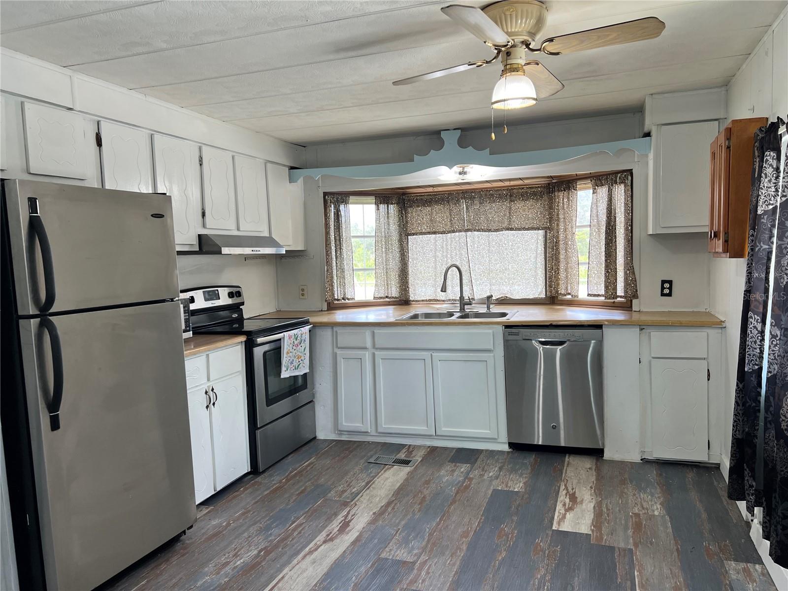 PEACE RIVER HWY ADD - Residential