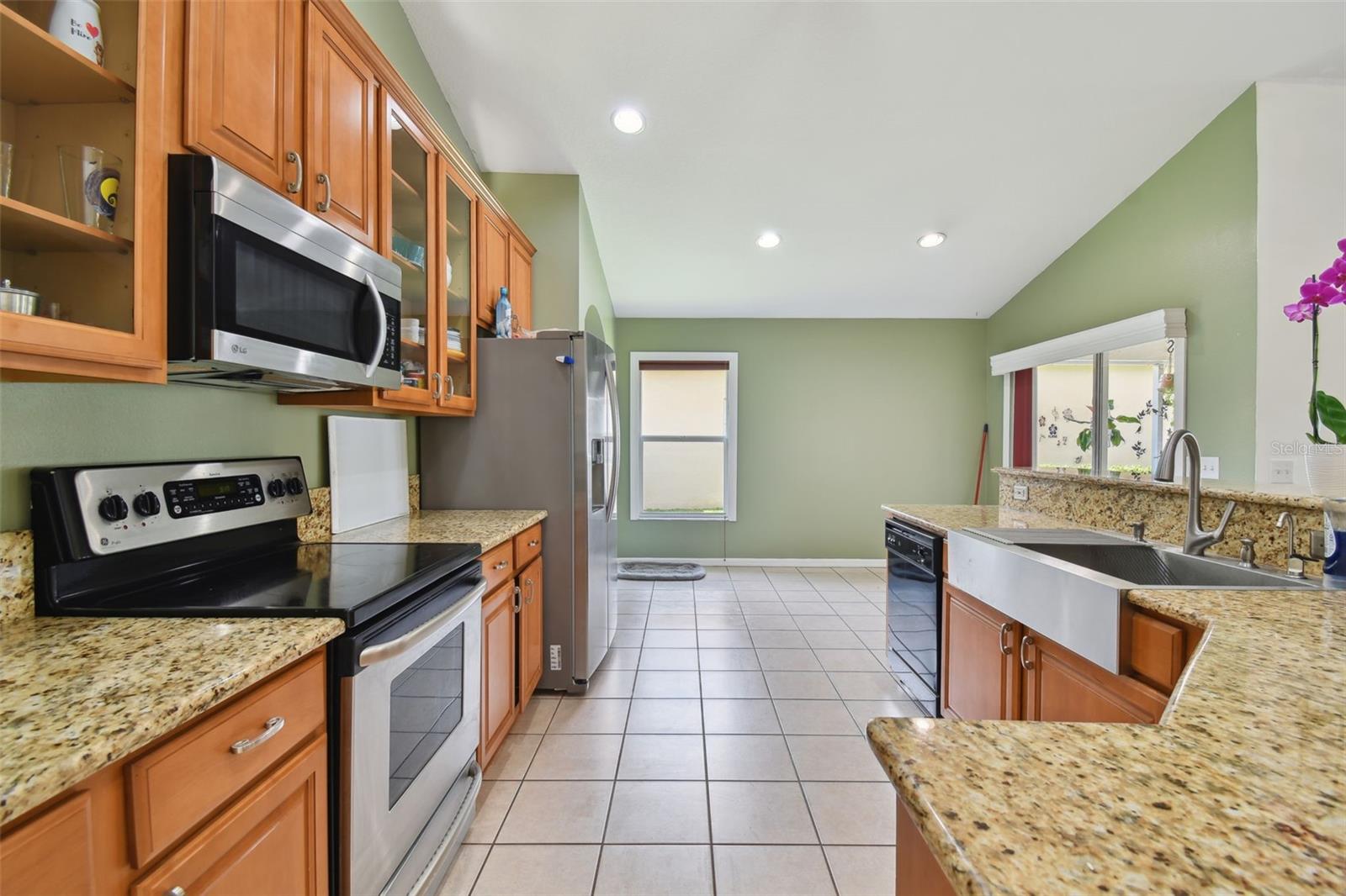 PLANTATION PALMS PH 04B - Residential