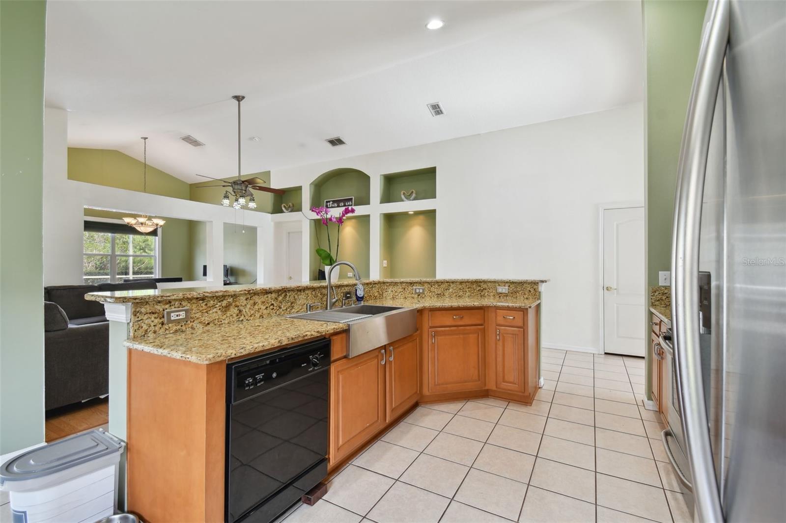 PLANTATION PALMS PH 04B - Residential