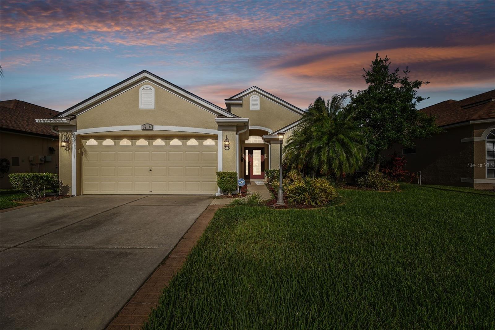 PLANTATION PALMS PH 04B - Residential
