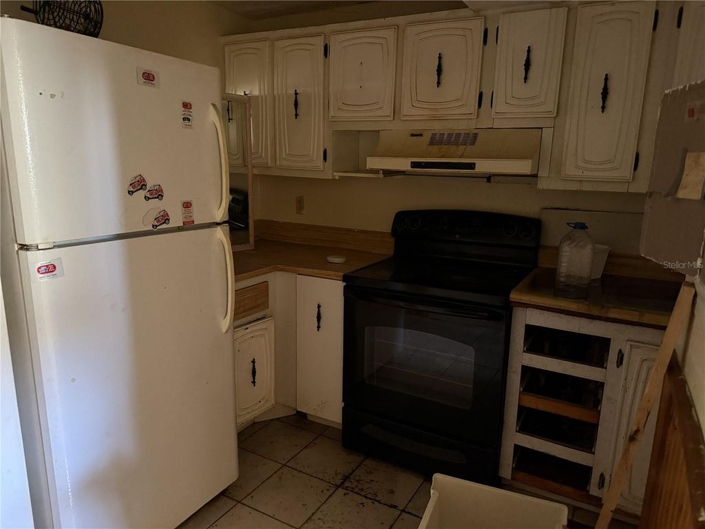 Photo of 709 SW 75th Street #104, Gainesville, FL 32607 (MLS # GC534771)