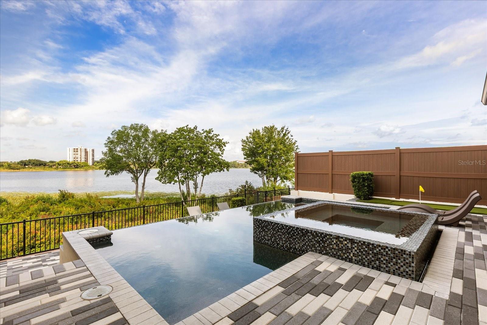 7637 TOSCANA BOULEVARD