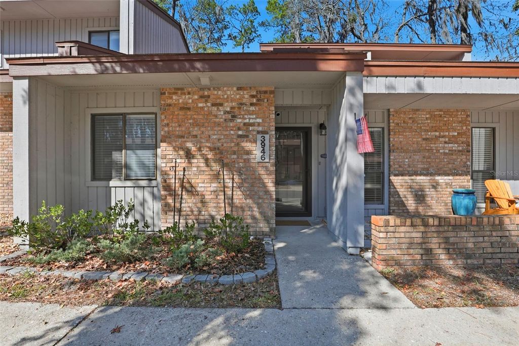 Photo of 3946 NW 27th Lane, Gainesville, FL 32606 (MLS # GC537160)