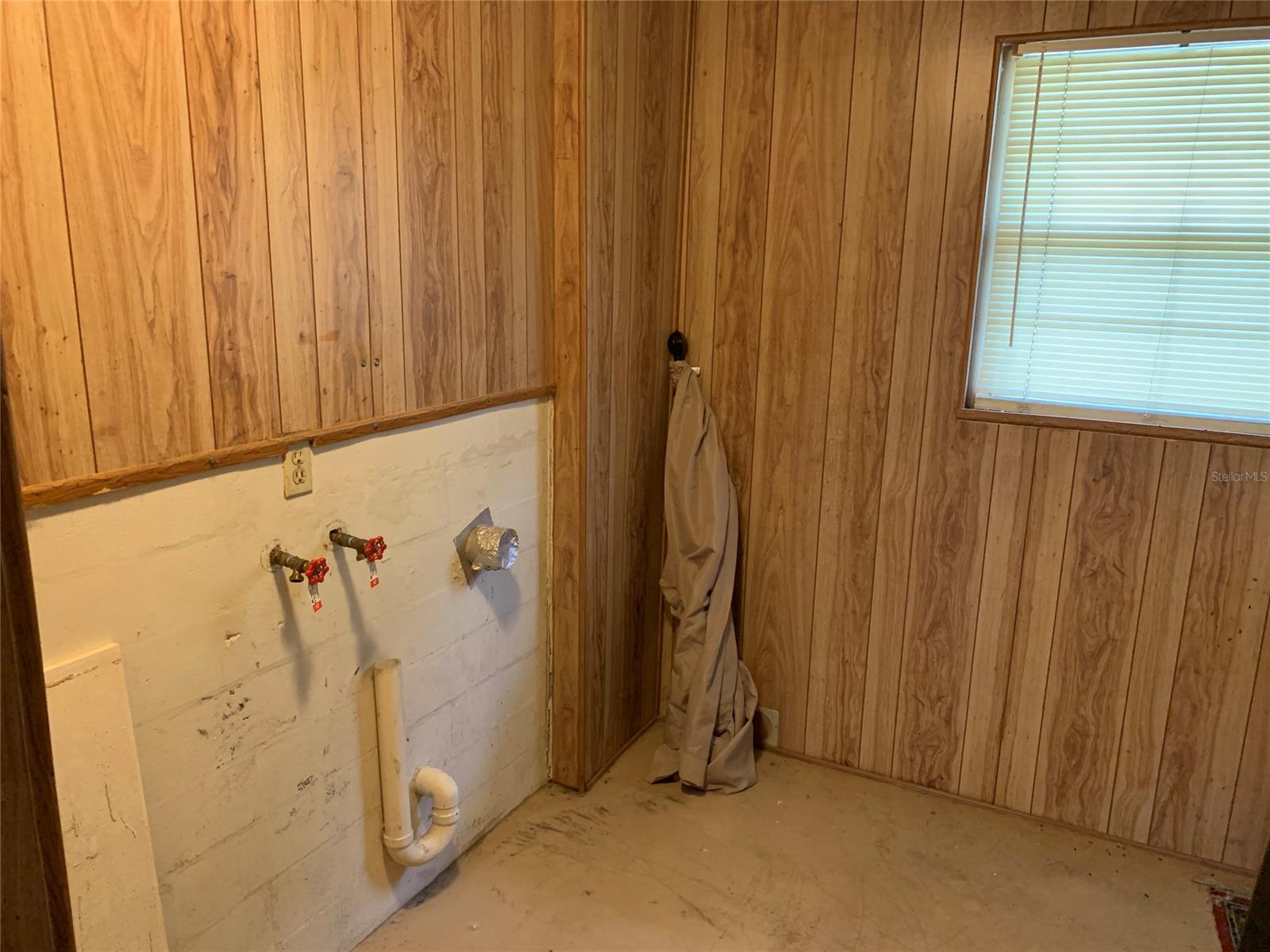 Oliver Estates - Residential Lease