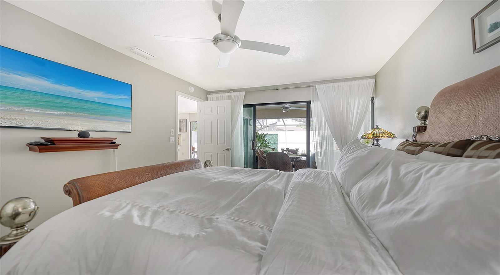 GLEN OAKS MANOR - Residential