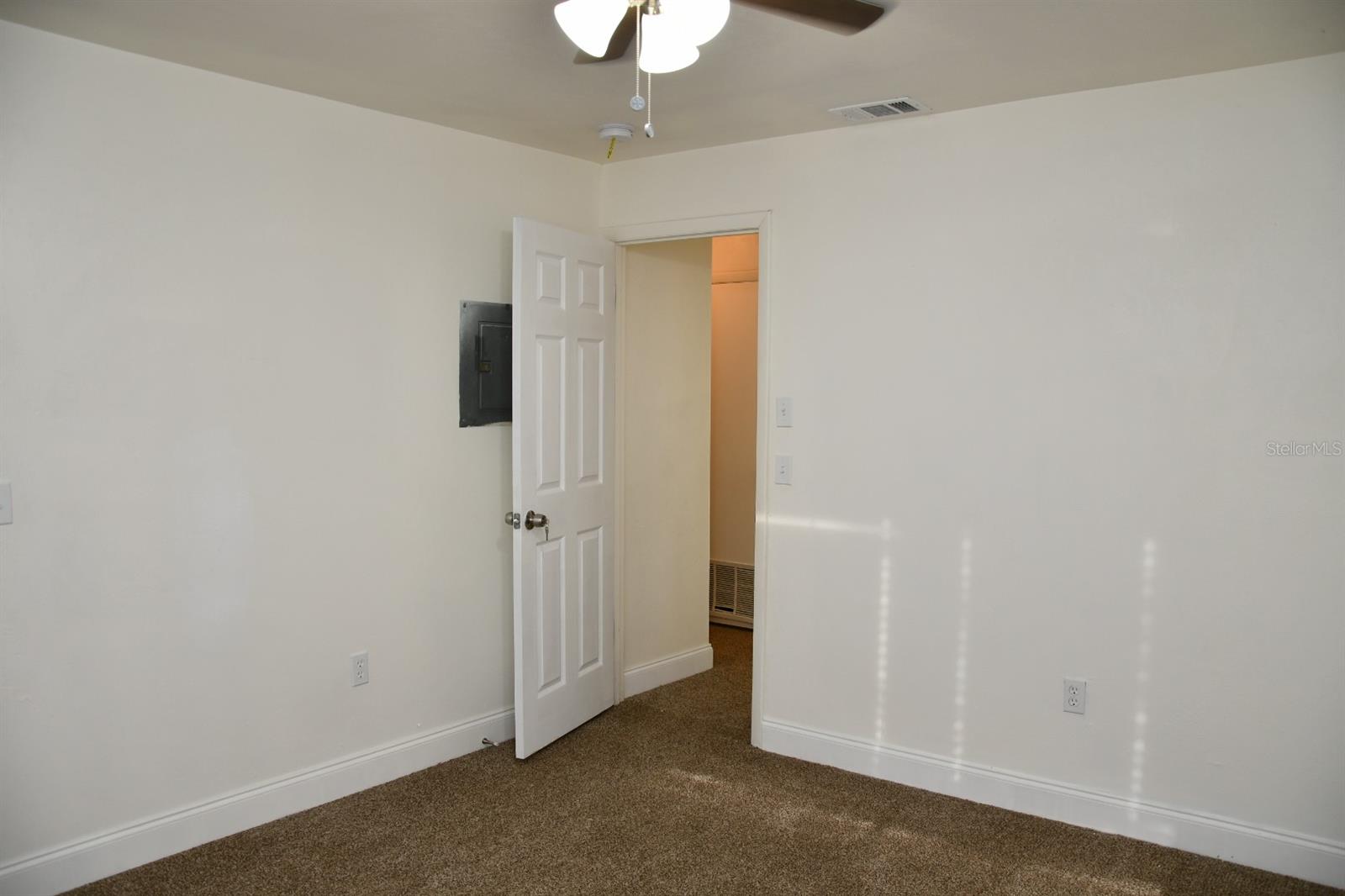 CASABLANCA EAST - CONDO - Residential