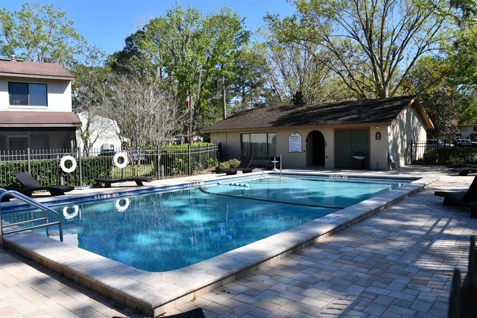 CASABLANCA EAST - CONDO - Residential