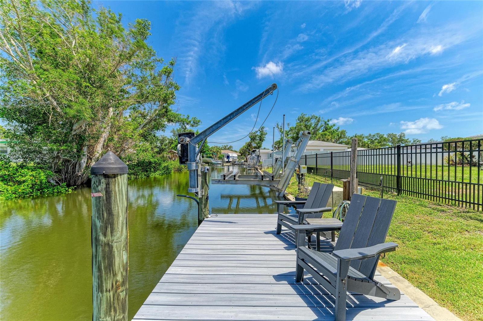302 DONA DRIVE, NOKOMIS, FL, 34275 3 302 DONA DRIVE