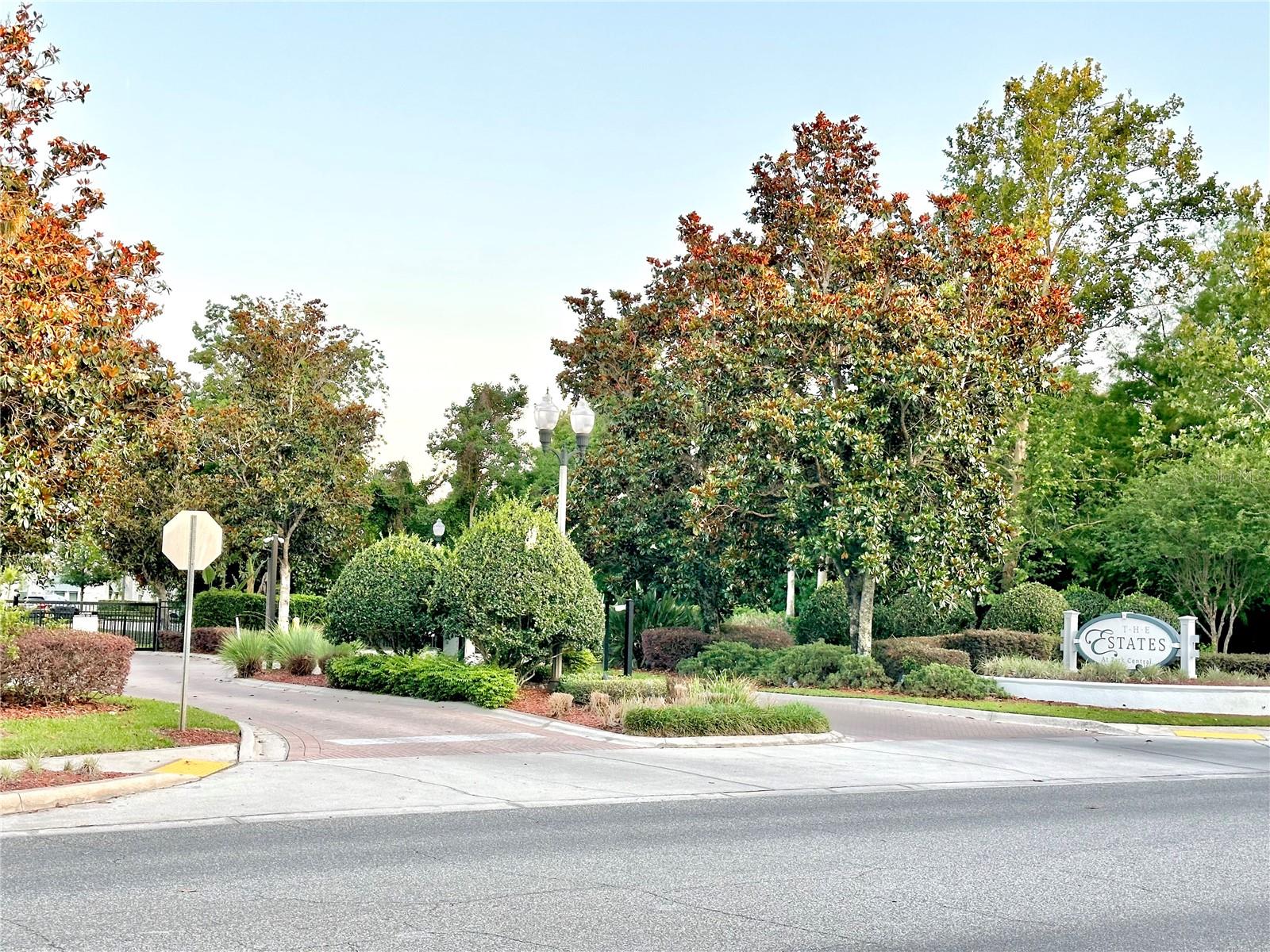 THE ESTATES AT PARK CENTRAL CONDOMINIUM - Residential