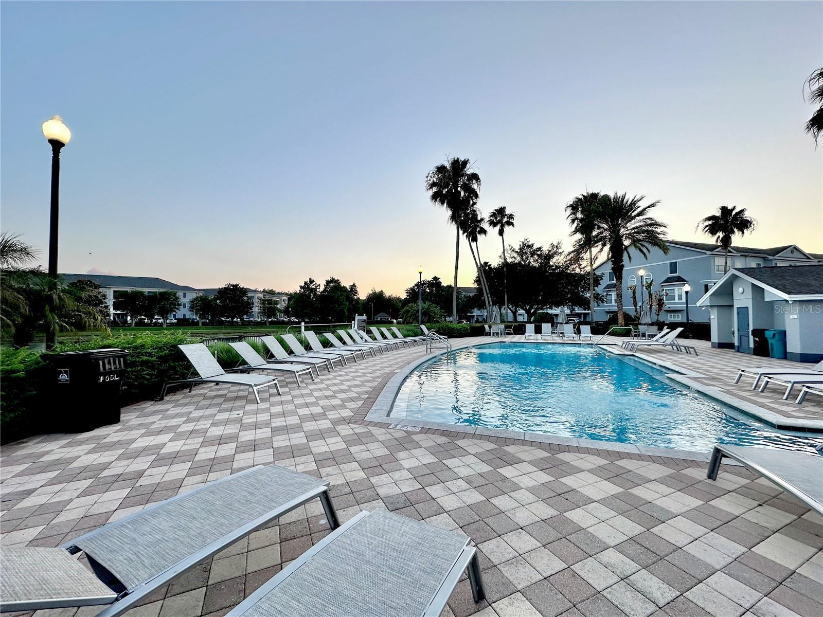 THE ESTATES AT PARK CENTRAL CONDOMINIUM - Residential