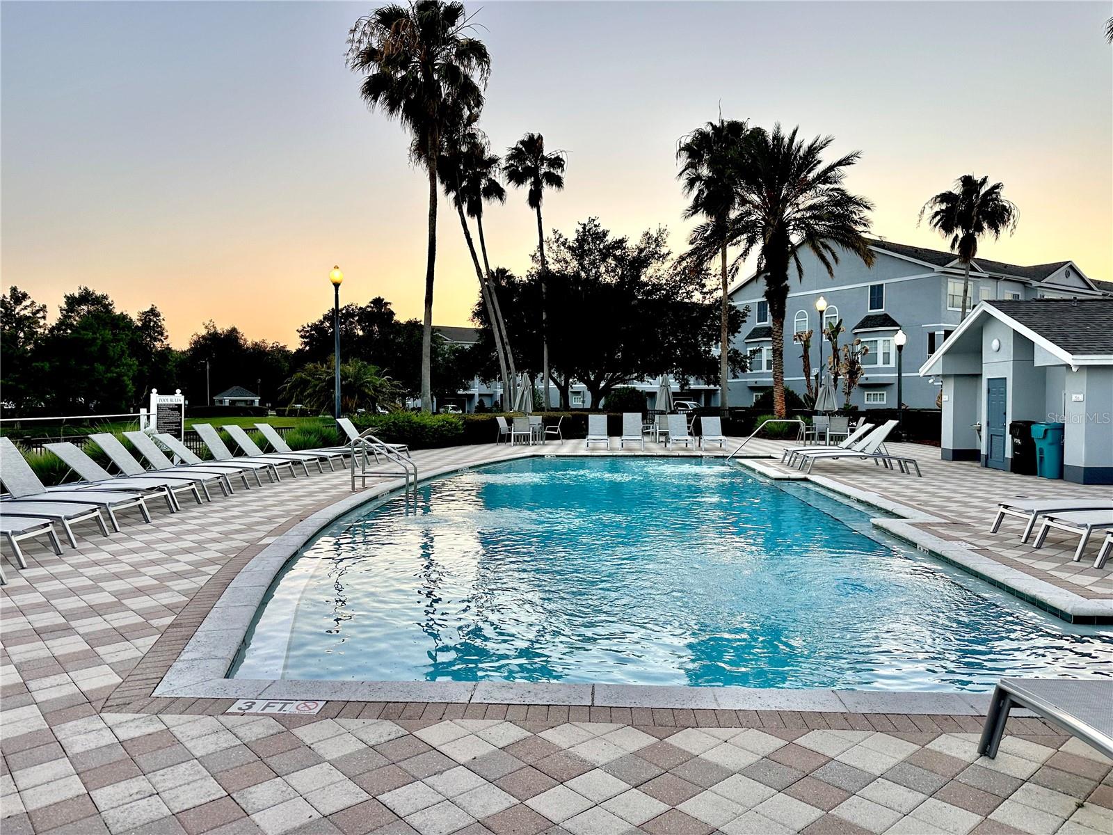 THE ESTATES AT PARK CENTRAL CONDOMINIUM - Residential