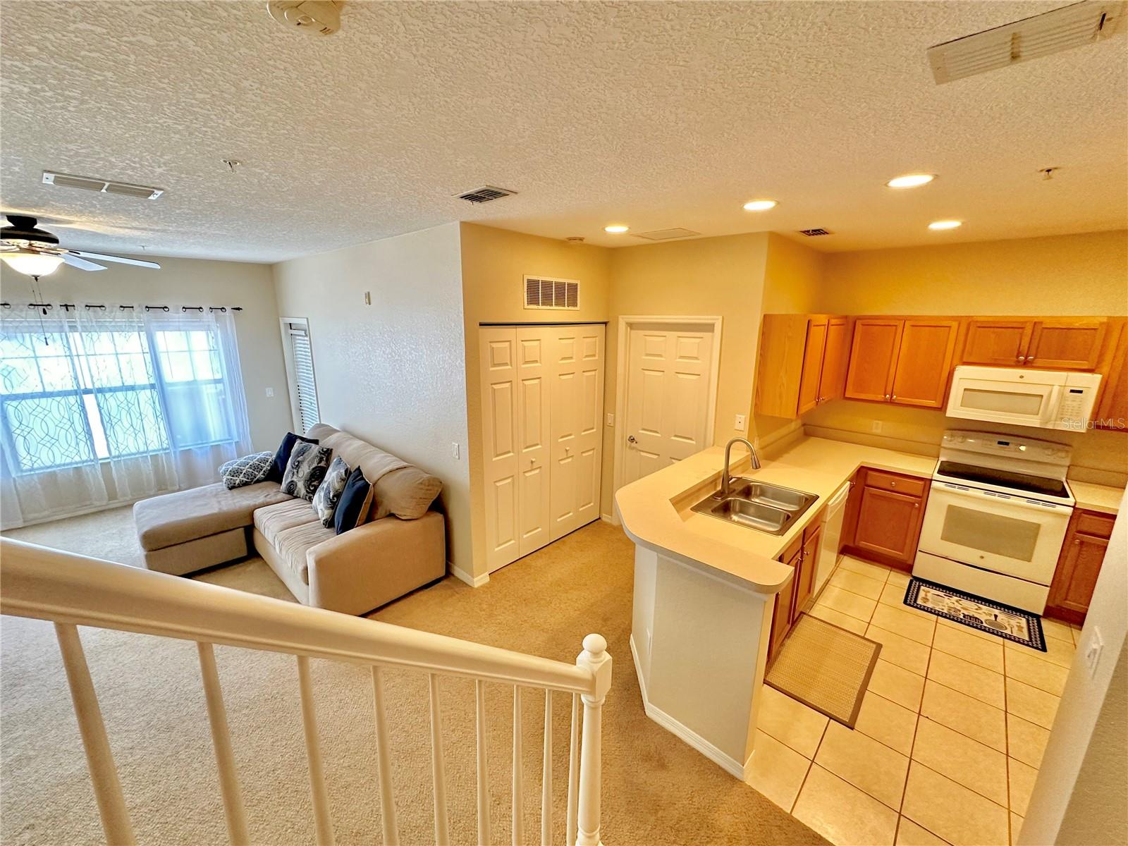 THE ESTATES AT PARK CENTRAL CONDOMINIUM - Residential