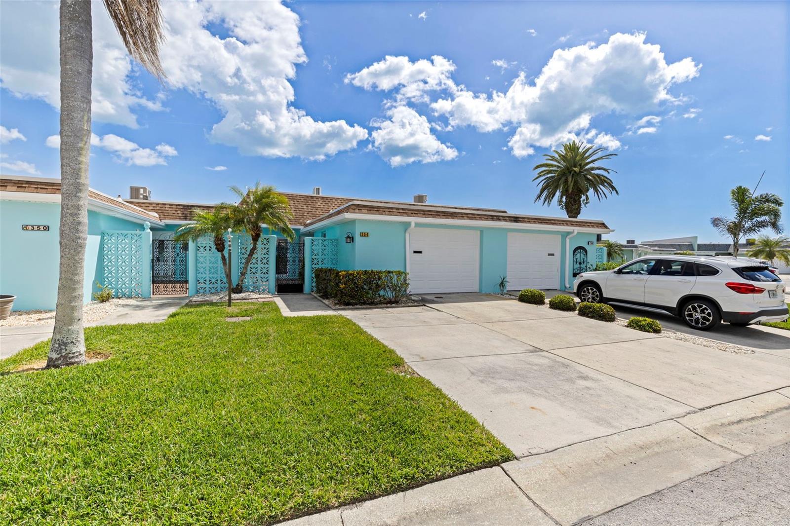 BOCA CIEGA POINT EAST - Residential