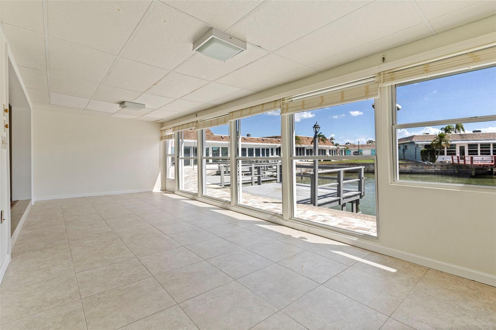 BOCA CIEGA POINT EAST - Residential