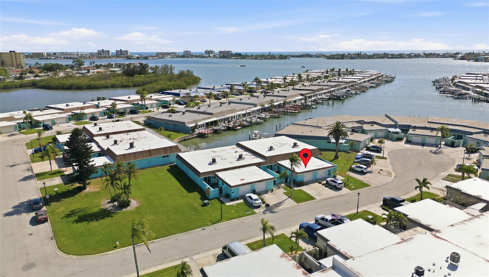 BOCA CIEGA POINT EAST - Residential