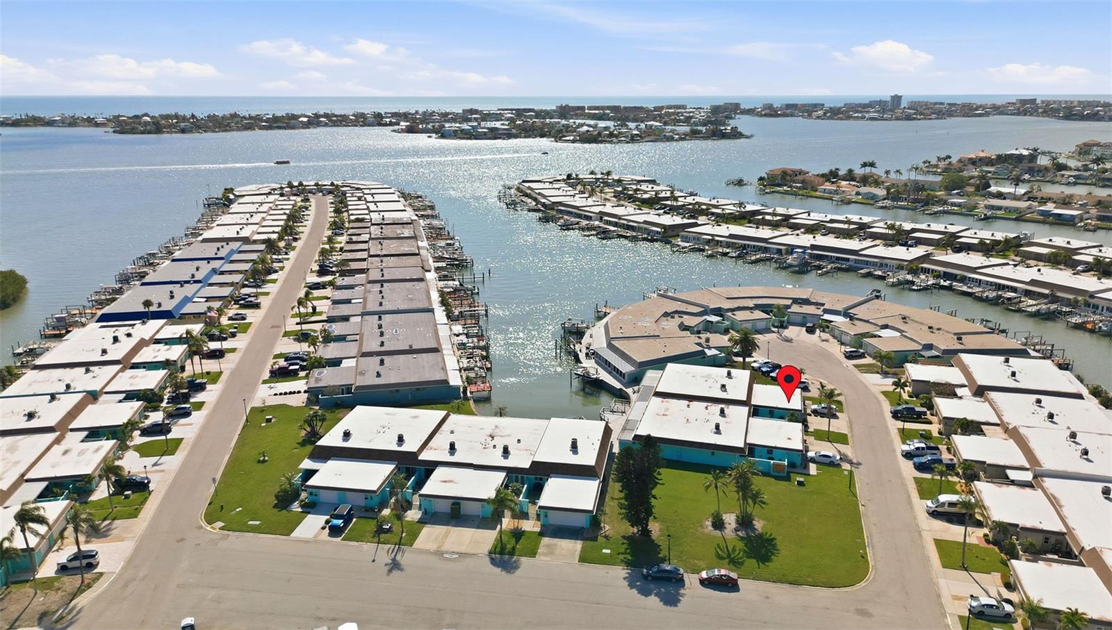 BOCA CIEGA POINT EAST - Residential