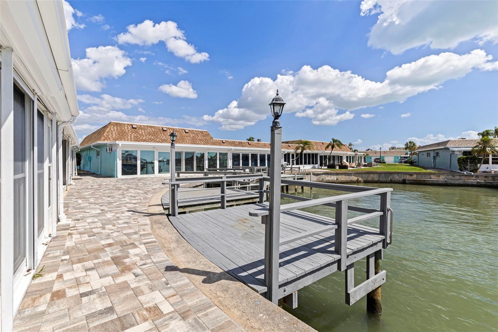 BOCA CIEGA POINT EAST - Residential