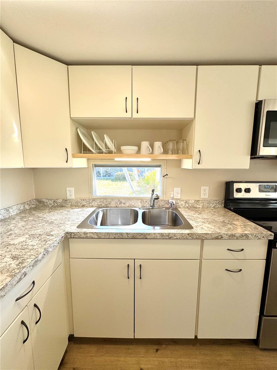 PARADISE BAY ESTATES CO-OP - Residential