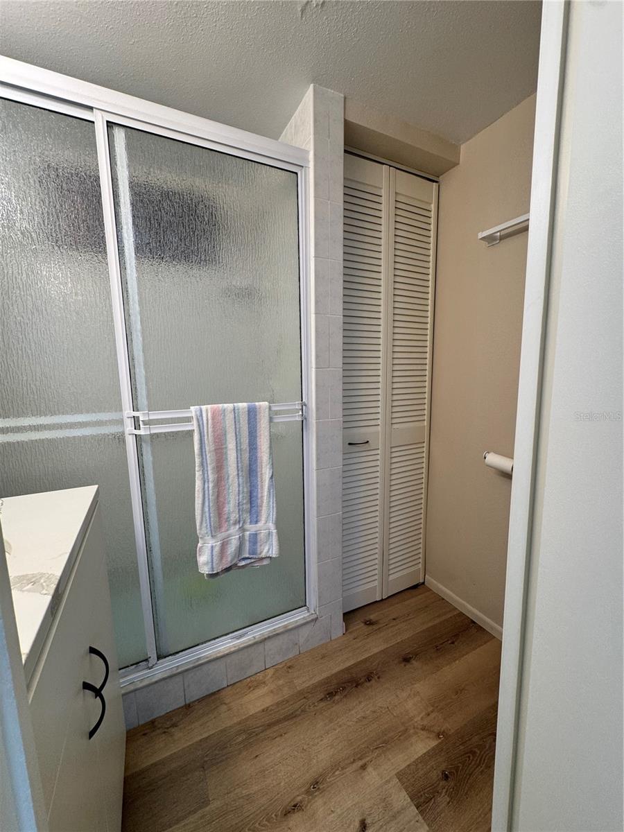 PARADISE BAY ESTATES CO-OP - Residential