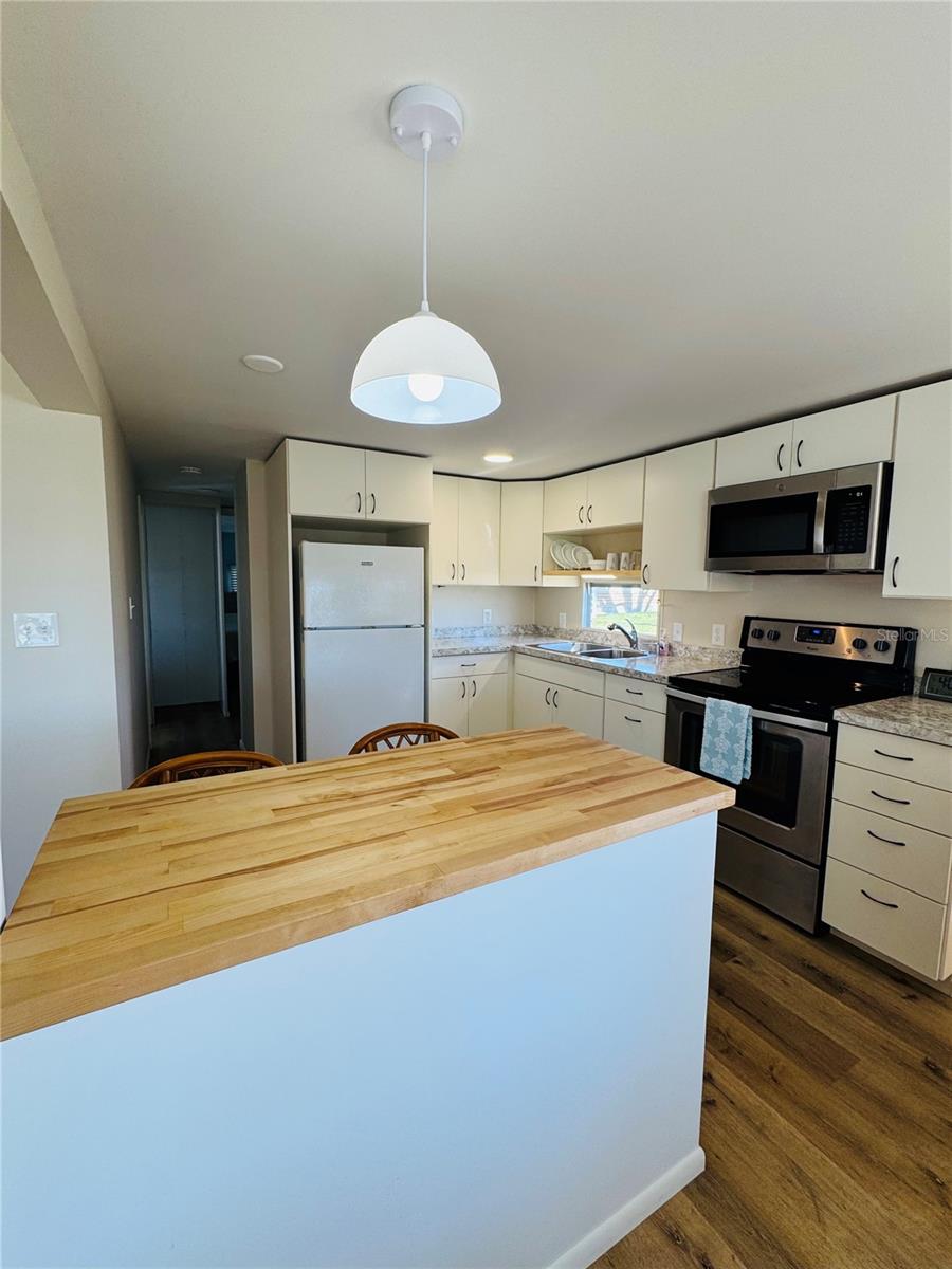 PARADISE BAY ESTATES CO-OP - Residential