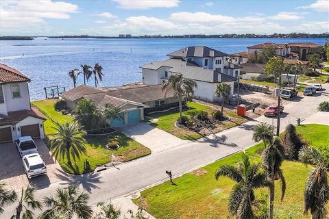 A home in SARASOTA