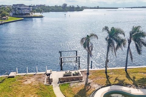 A home in SARASOTA