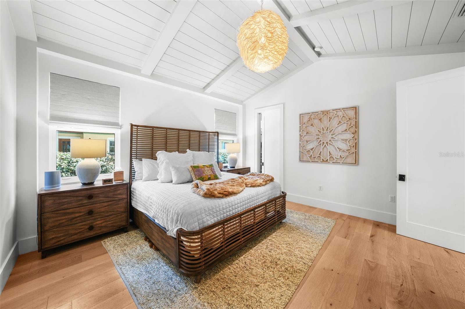 NEW SUBURB BEAUTIFUL - Residential