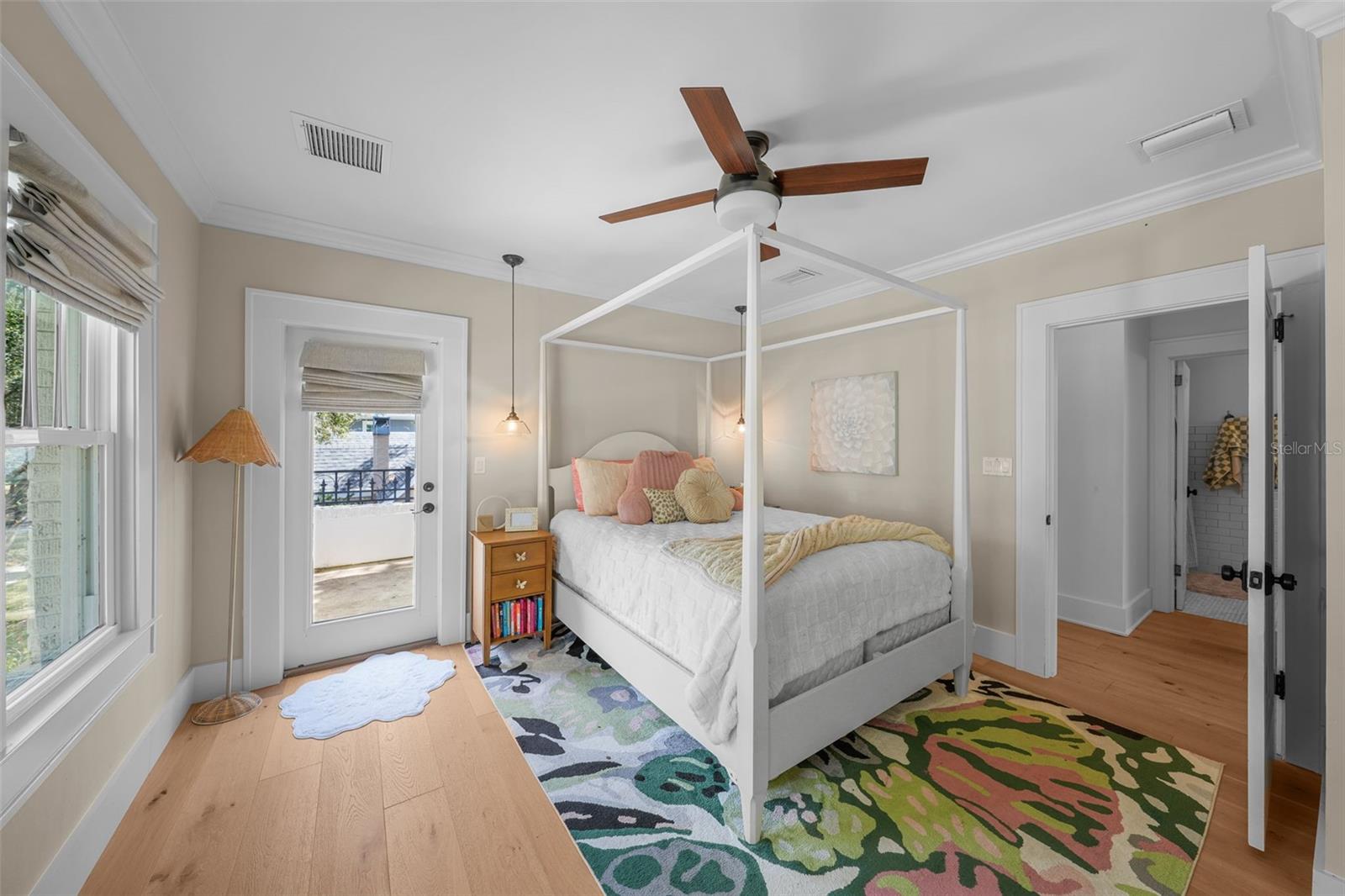 NEW SUBURB BEAUTIFUL - Residential