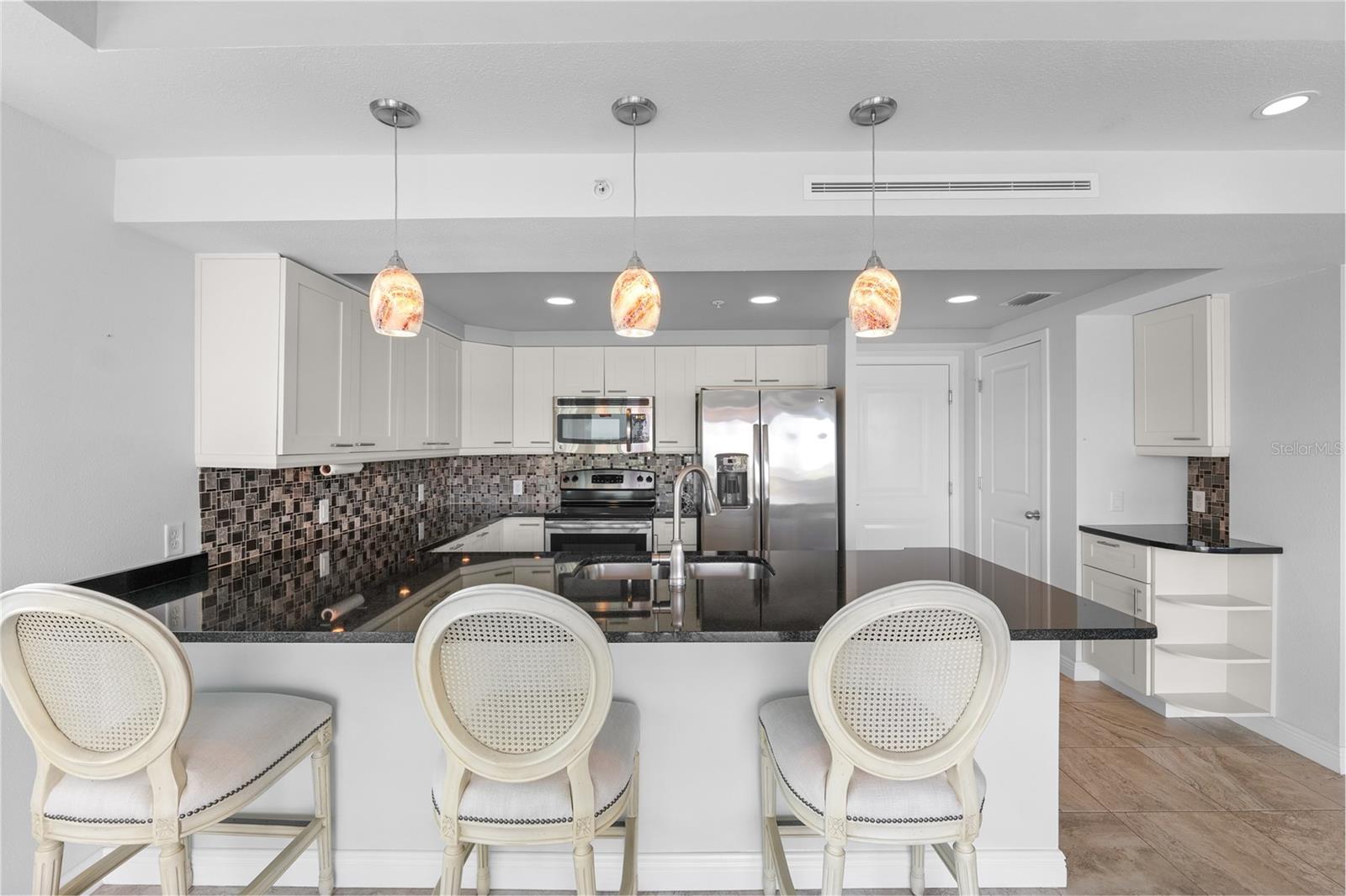 ISLAND WAY TOWERS CONDO - Residential