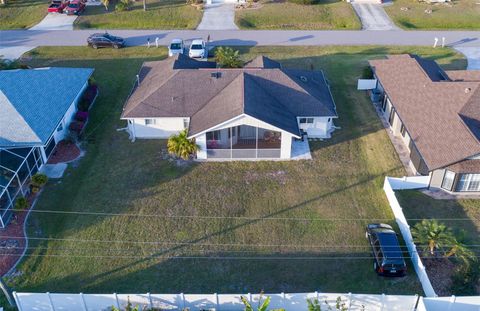 A home in PORT CHARLOTTE