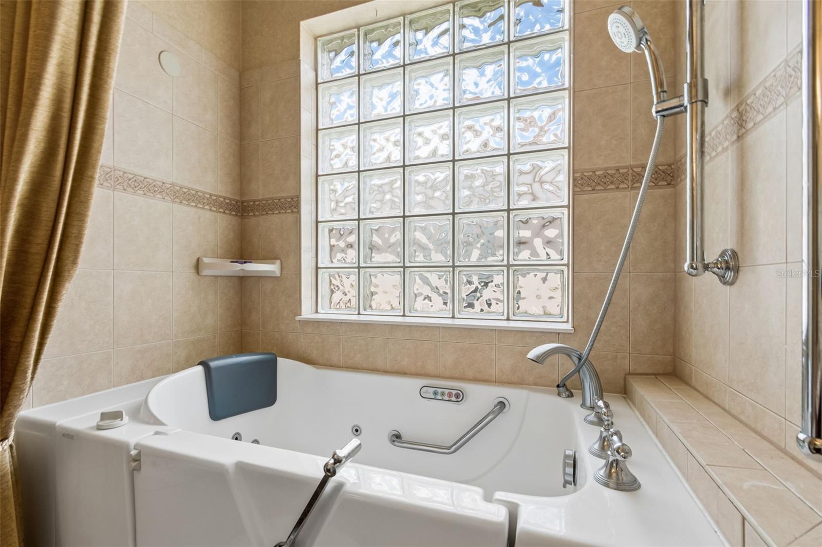 SOLIVITA PH 07B2 - Residential