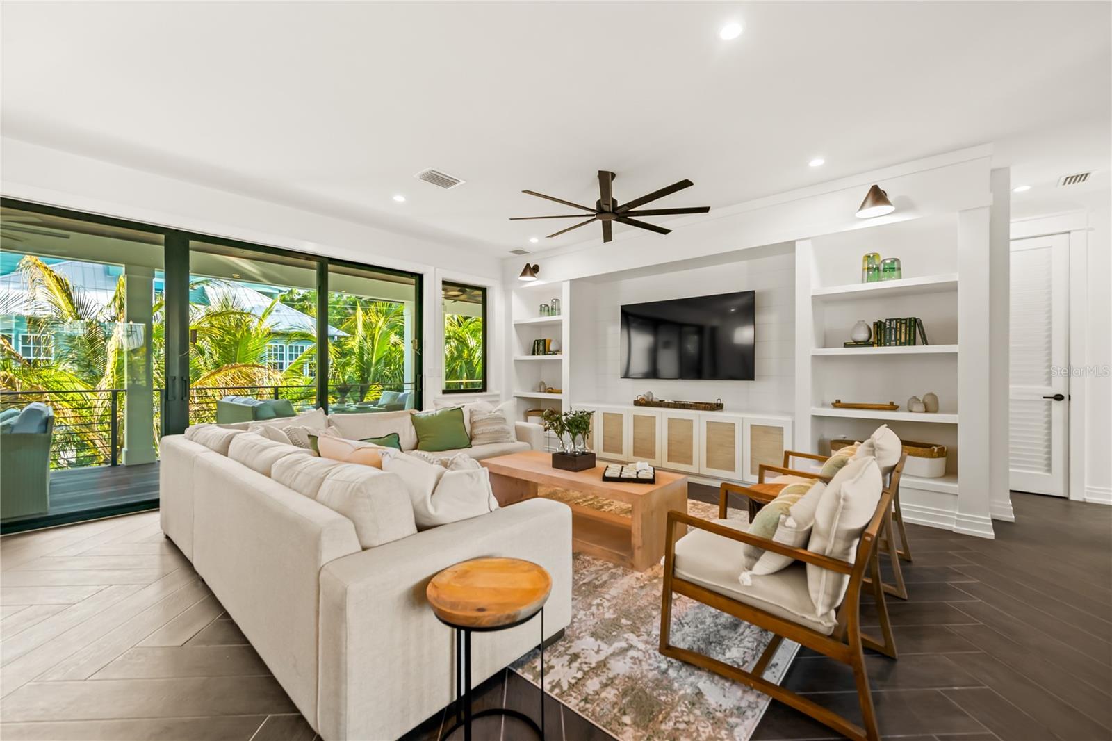 GULF VIEW SUB OF ANNA MARIA KEY - Residential
