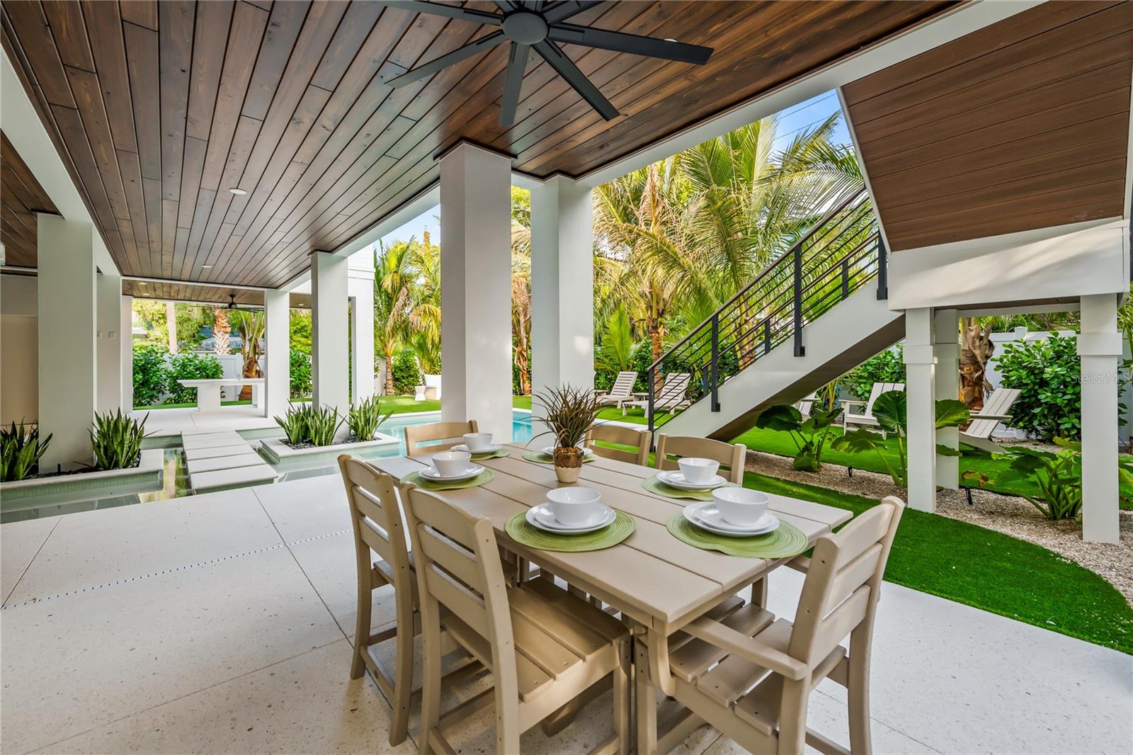 GULF VIEW SUB OF ANNA MARIA KEY - Residential