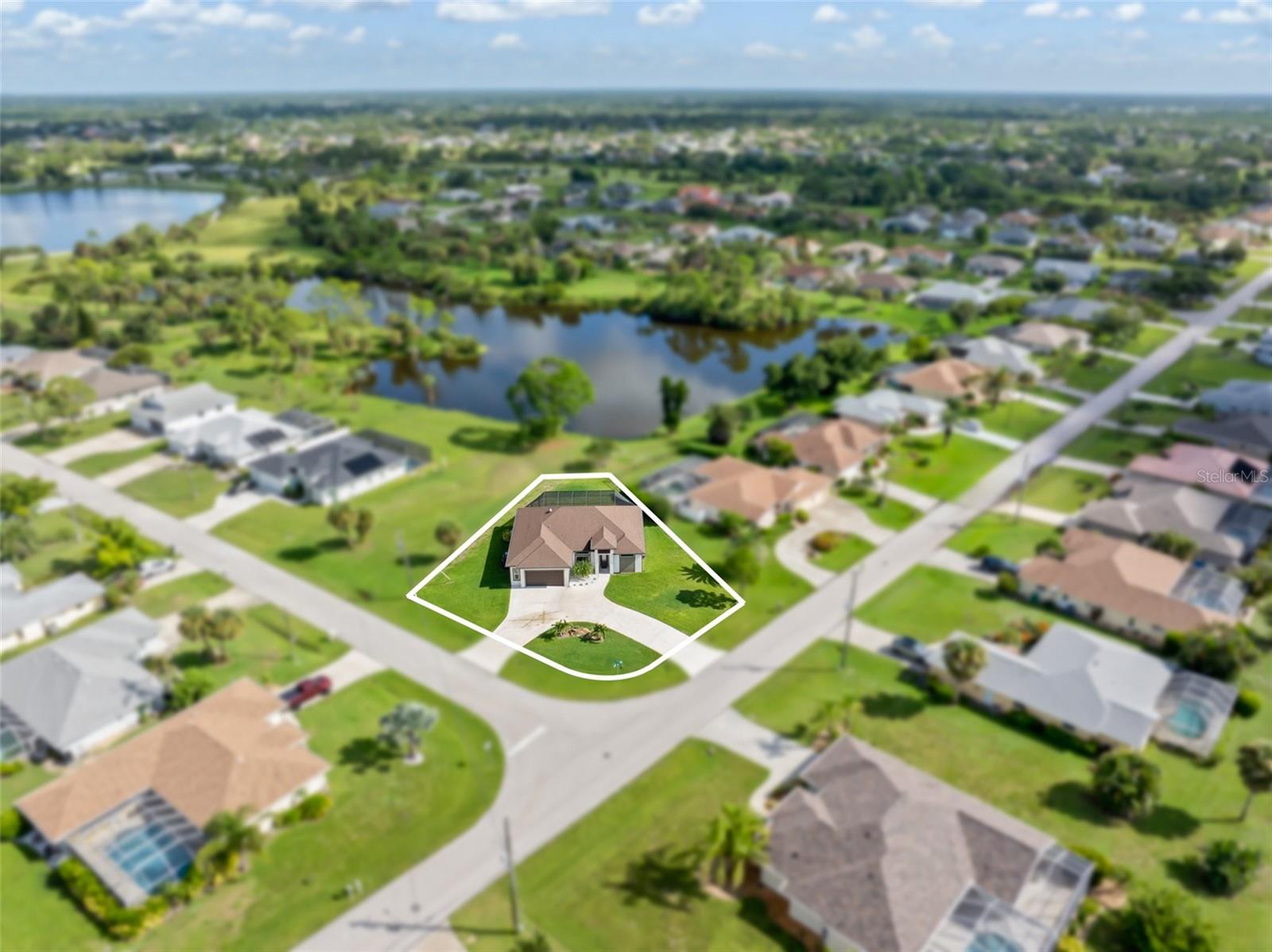 ROTONDA WEST BROADMOOR - Residential