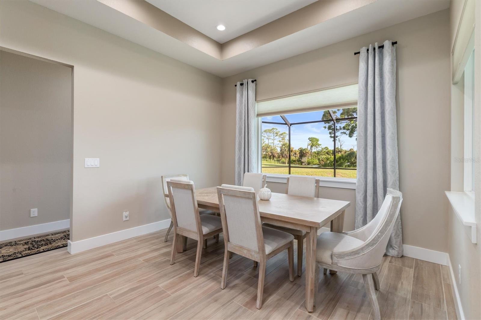 ROTONDA WEST BROADMOOR - Residential