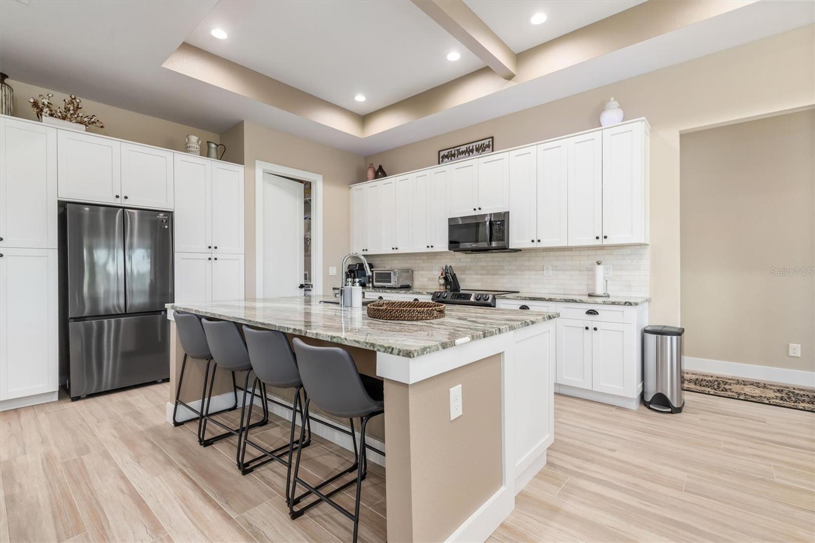 ROTONDA WEST BROADMOOR - Residential