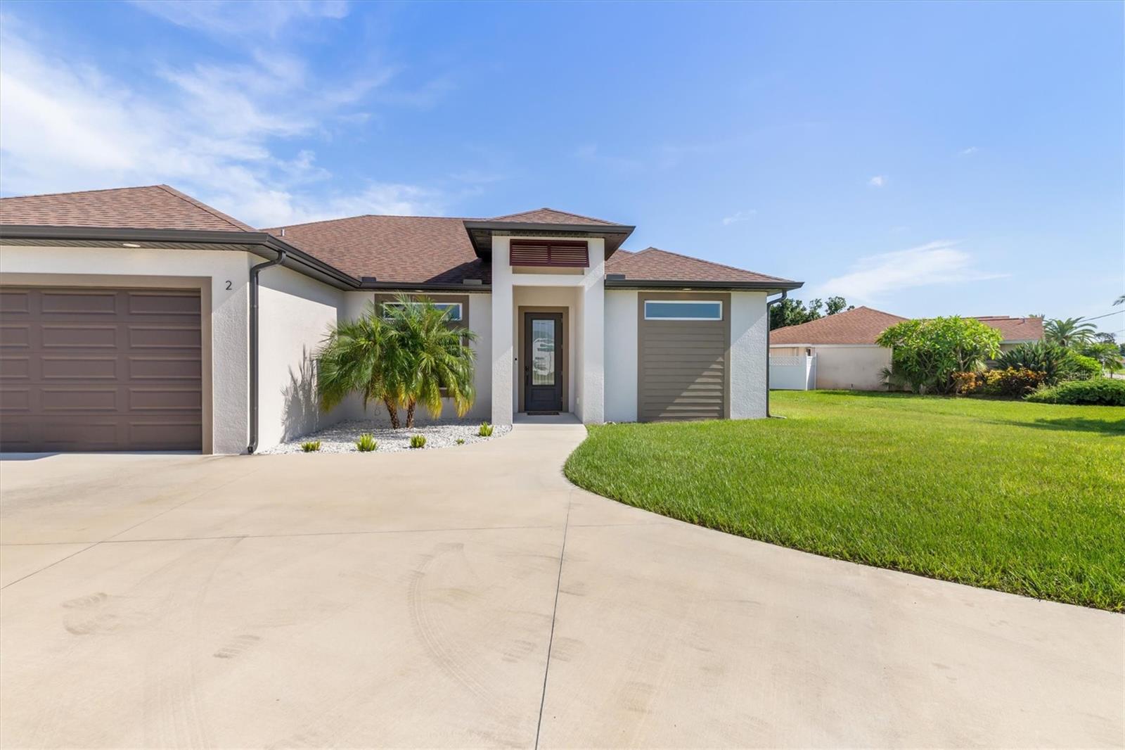 ROTONDA WEST BROADMOOR - Residential